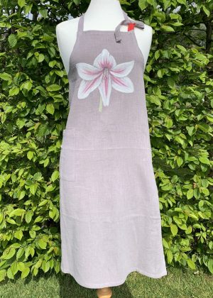 Alternative view of Linen Apron - white and dark pink amaryllis