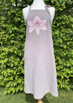 Alternative view of Linen Apron - pale pink amaryllis